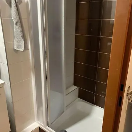 Apartman Charmant Кромержиж